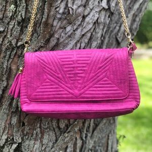 Funky, hot pink crossbody bag